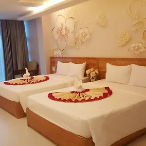3* מלון Anh Luxury